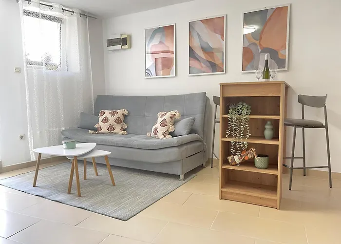 Studio Capon - Just A Few Steps From The Sea!
